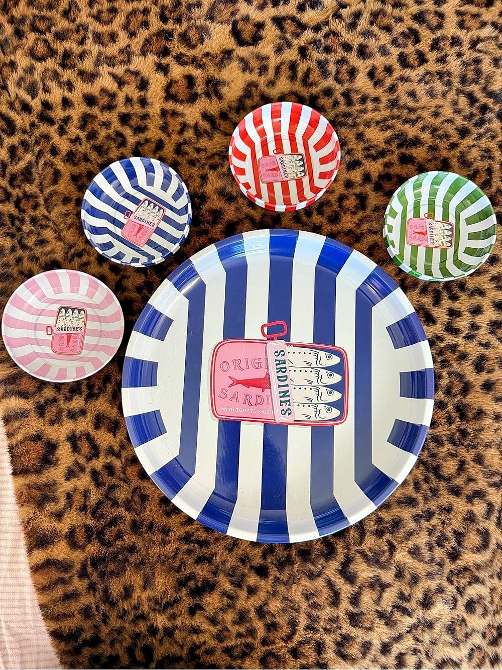 Unique Sardines Plate Set